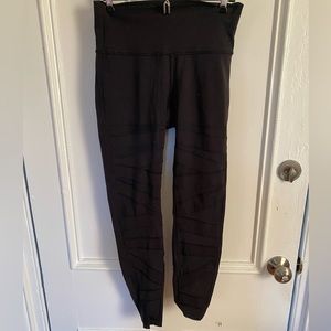 Lululemon zig zag mesh leggings
